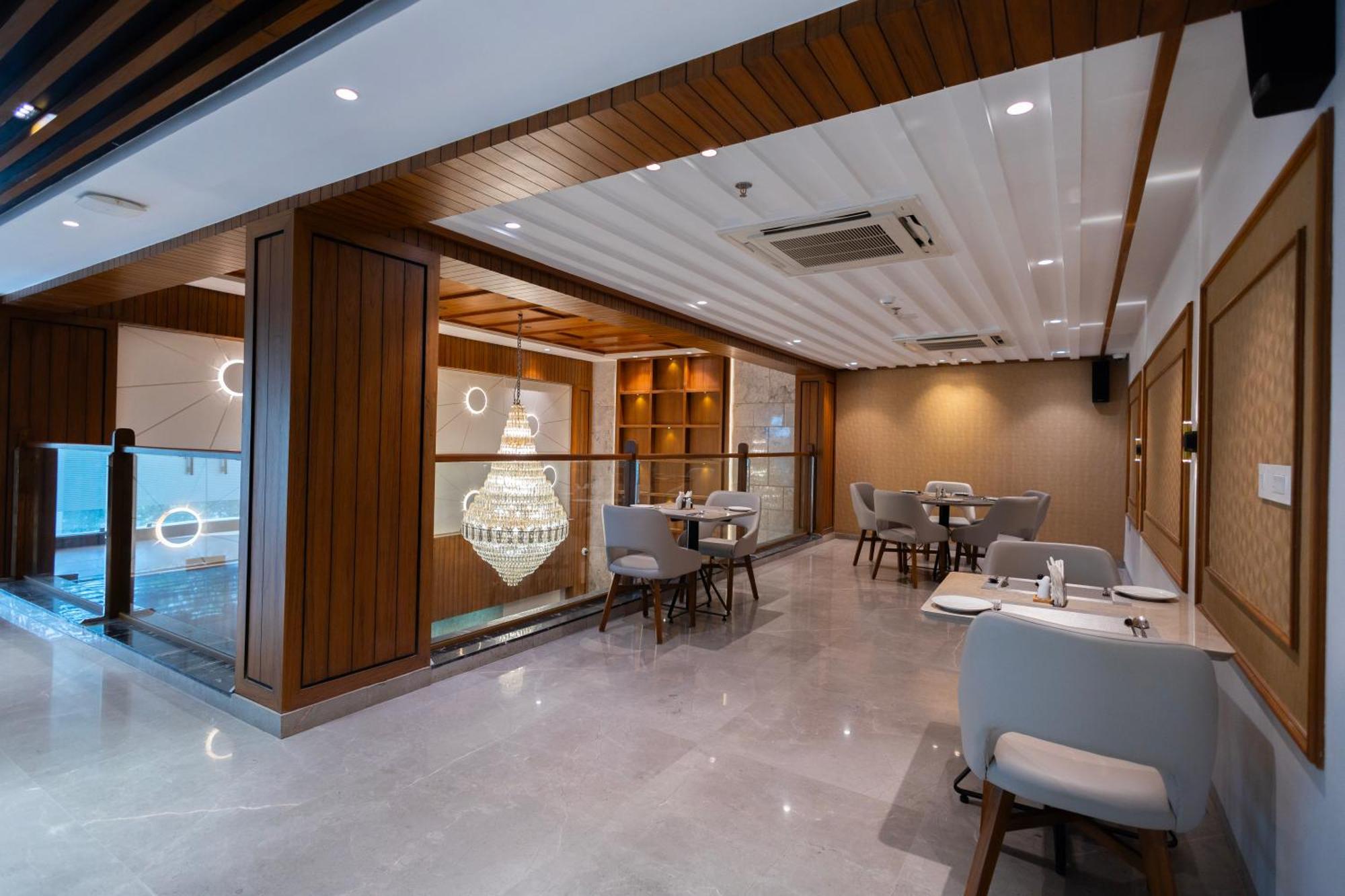 Ramada Encore By Wyndham Viramgam Bagian luar foto